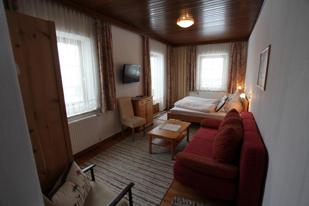 Pension Lipicer Kotschach-Mauthen Exteriér fotografie